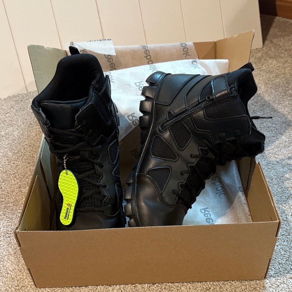NIB Reebok sublite cushion tactical 6” electrical hazard protection 11.5M